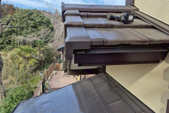 太田市 S様 瓦割れ交換工事