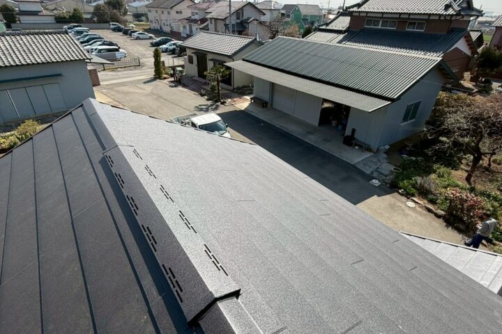 太田市 H様 瓦下ろし、スーパーガルテクト屋根葺き替え工事